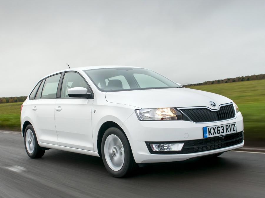  Skoda Rapid Spaceback 2013 года  (UK) (фото 13 из 26)